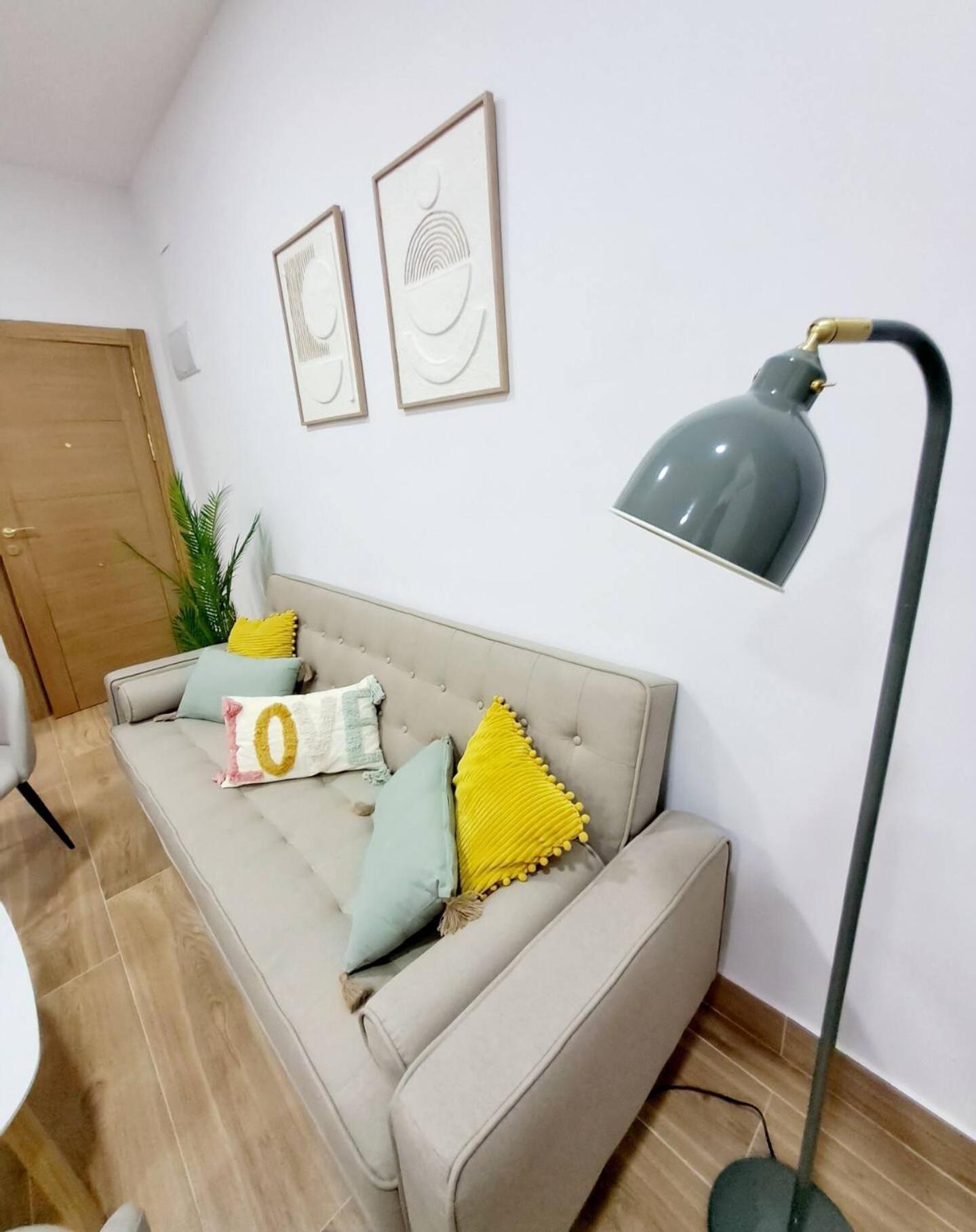 Coffee & Calm Triana Apartment Seville Ngoại thất bức ảnh